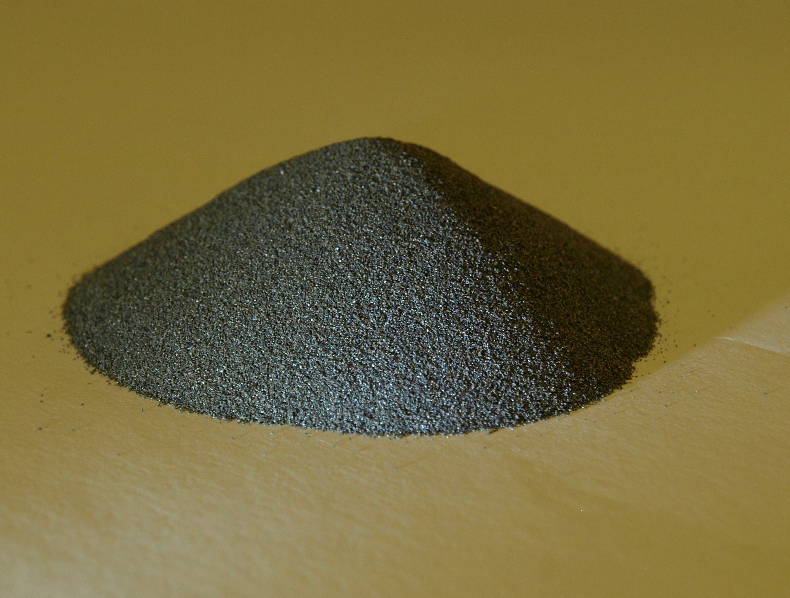 Metalysis’ technology produces metal powders at lower cost with reduced environmental impact.