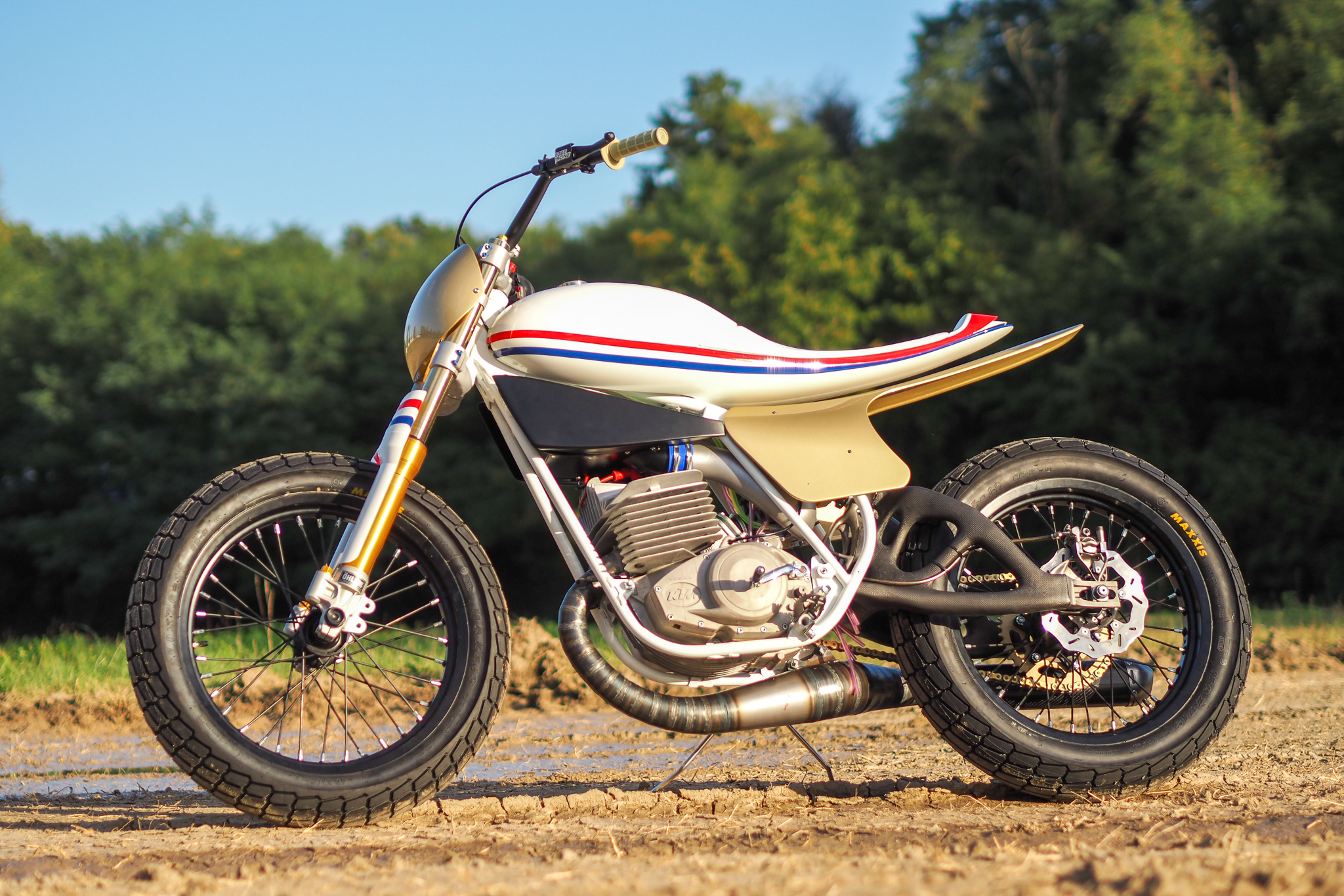 The motorbike is based on the classic KTM 250GS design.